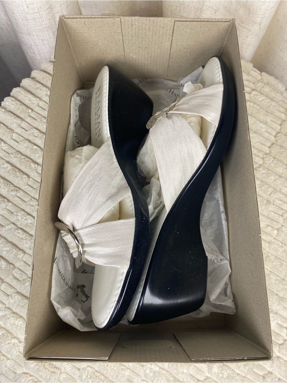 Italian Shoemakers Valerie White Metallic Wedge Sandals - Size 9 NIB